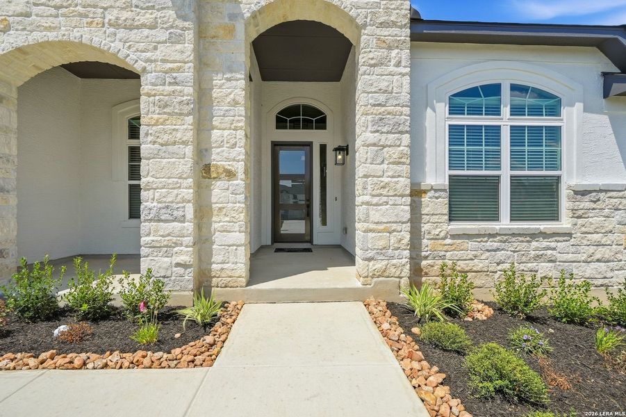 Exterior details and patio area of a home in Mesa Western, Cibolo (Image 27). Exterior details and patio area of a home in Mesa Western, Cibolo (Image 27).