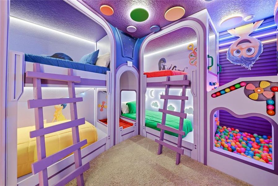 Community amenities in Solara Resort, Kissimmee (Image 35).