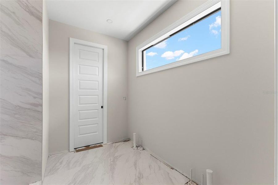 Spacious, unfurnished interior of a new home in , St. Petersburg (Image 9). Spacious, unfurnished interior of a new home in , St. Petersburg (Image 9).