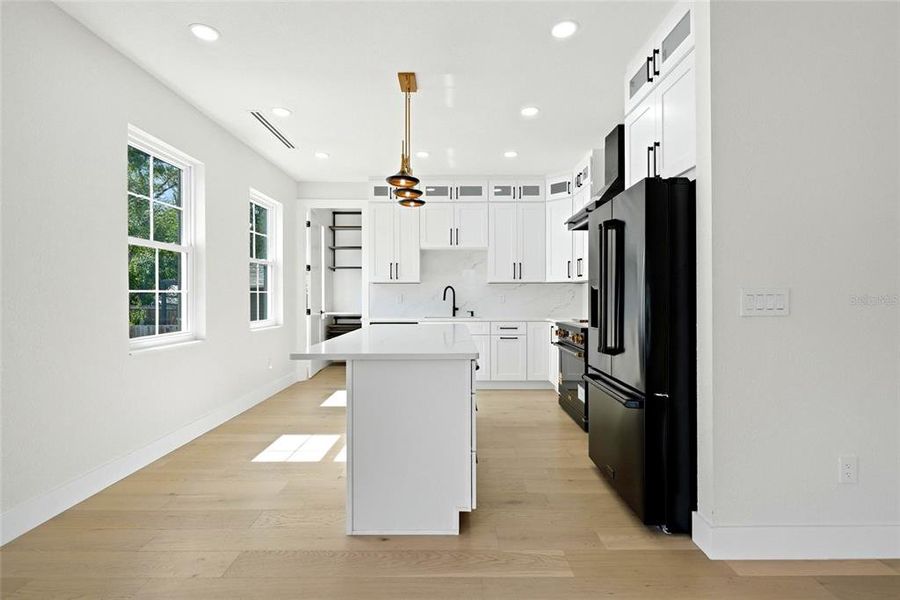 Furnished interior view inside a new home in , St. Petersburg (Image 8).