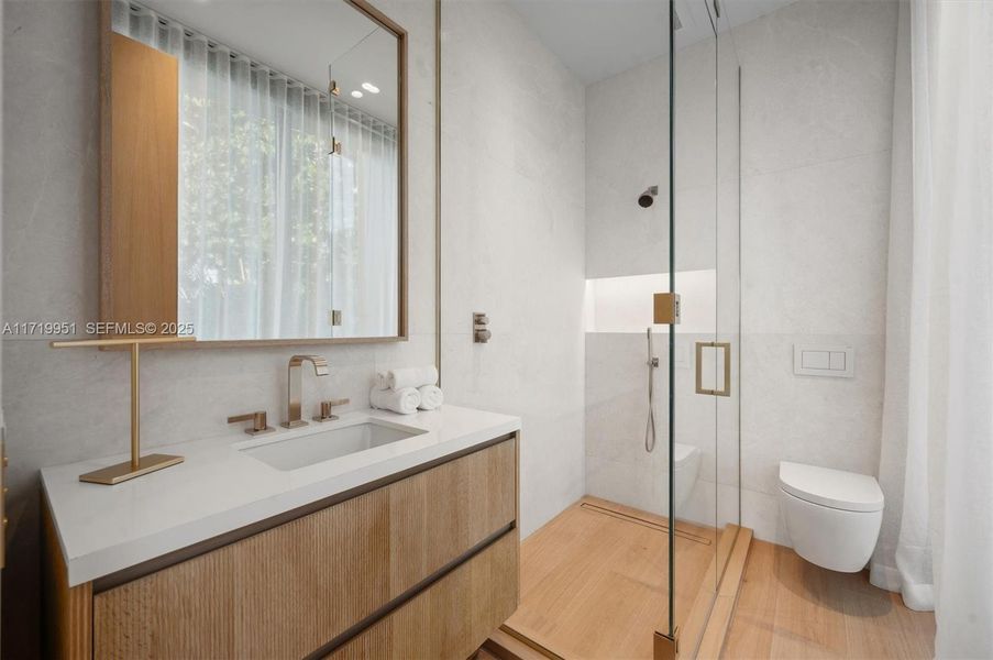 Furnished interior view inside a new home in , Miami Beach (Image 54).