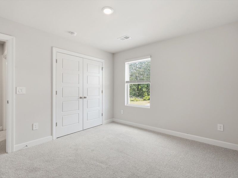 Spacious, unfurnished interior of a new home in Southwell Commons, Anderson (Image 18).