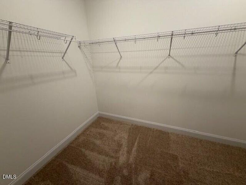 04063be2-d2b0-4318-8efc-18364caa54d2