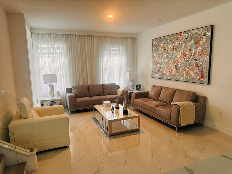 Furnished interior view inside a new home in , Winter Garden (Image 3).