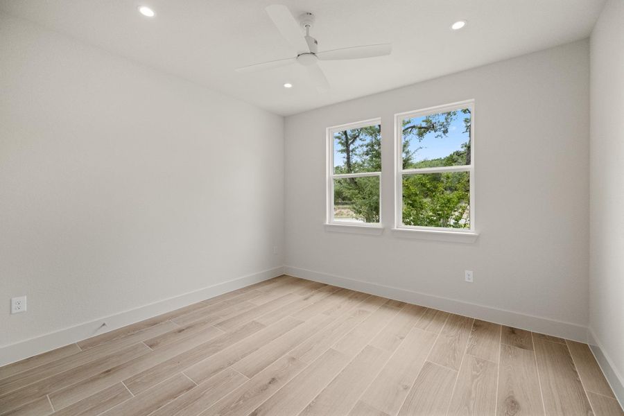 Spacious, unfurnished interior of a new home in , Lago Vista (Image 26).
