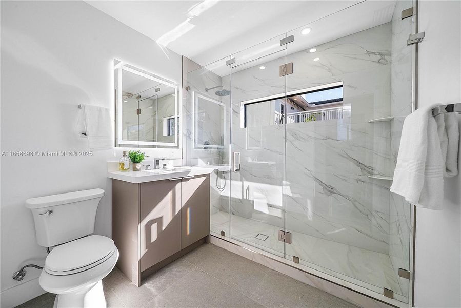 Furnished interior view inside a new home in , Pompano Beach (Image 10). Furnished interior view inside a new home in , Pompano Beach (Image 10).