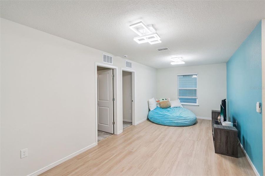Furnished interior view inside a new home in Belle Haven, Davenport (Image 13).