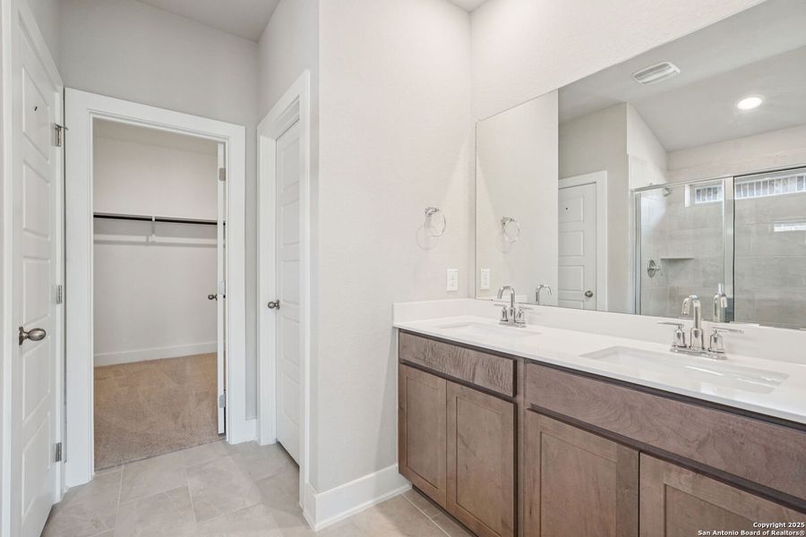 Furnished interior view inside a new home in Comanche Ridge, San Antonio (Image 6).
