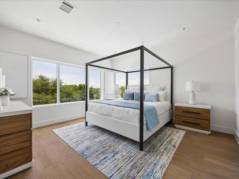 Furnished interior view inside a new home in , Houston (Image 6).