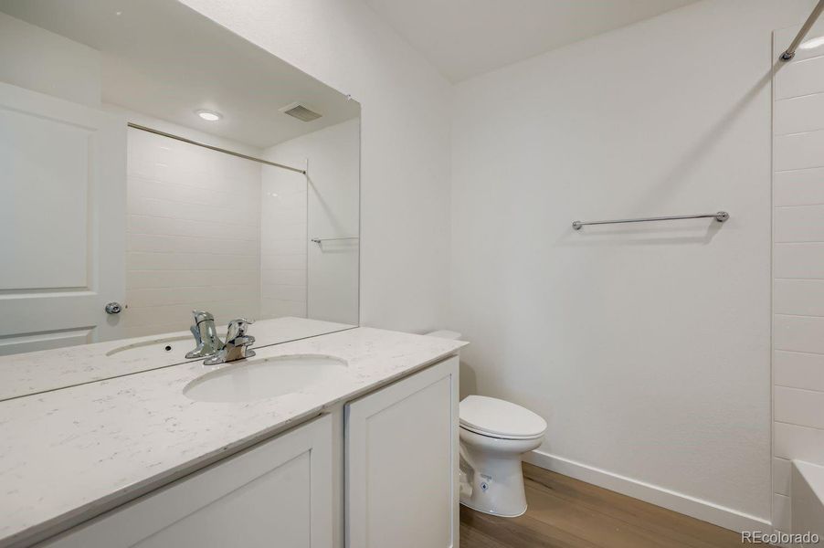 Image 12 of a home in Percheron: The Explorer Collection.