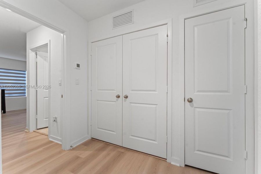 Spacious, unfurnished interior of a new home in , Pompano Beach (Image 25). Spacious, unfurnished interior of a new home in , Pompano Beach (Image 25).