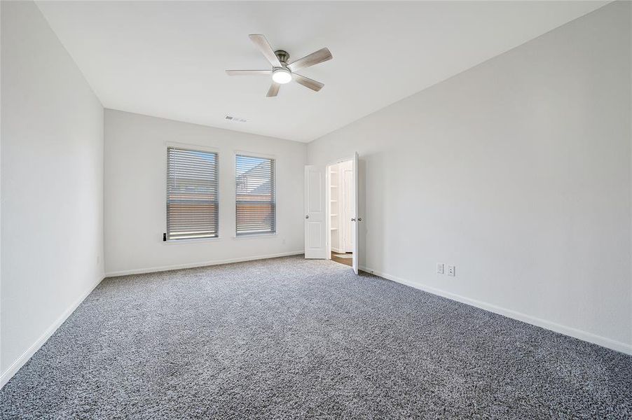 Spacious, unfurnished interior of a new home in La Terra, Celina (Image 29).