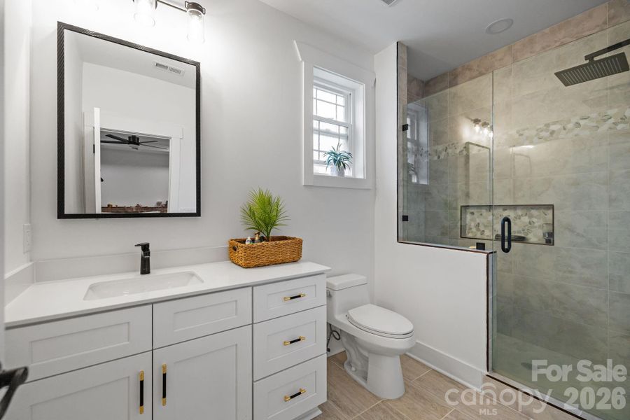 Furnished interior view inside a new home in , Monroe (Image 29).