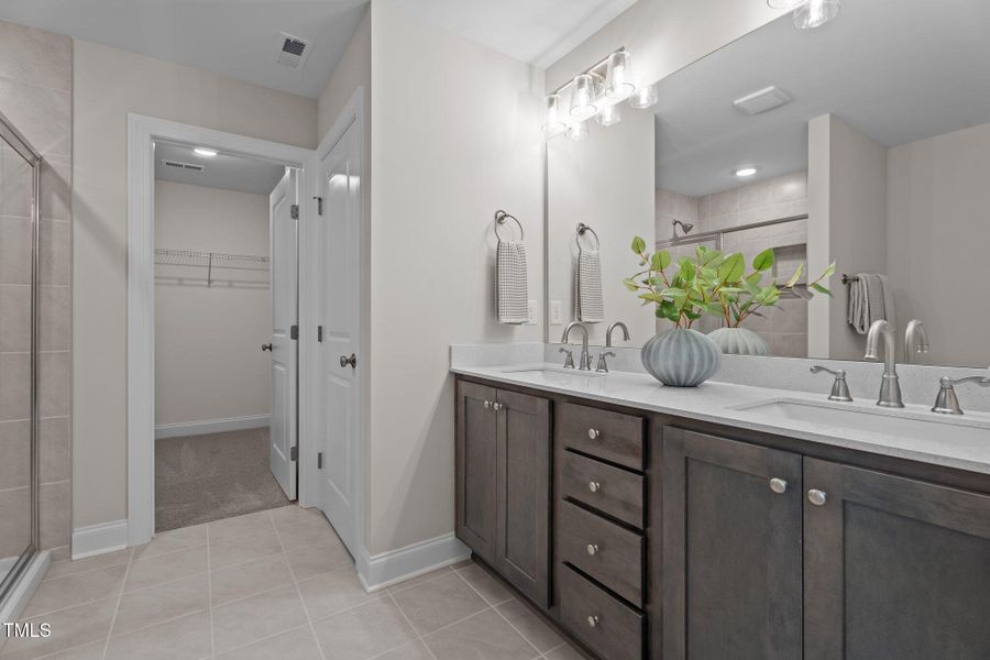 25-web-or-mls-DSC06505 25-web-or-mls-DSC06505