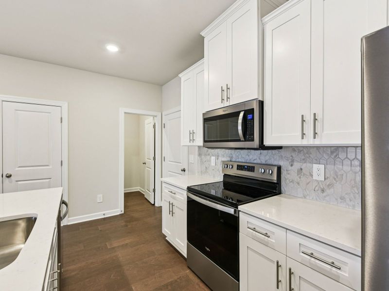 Furnished interior view inside a new home in Crossrail Station, Mooresville (Image 4).