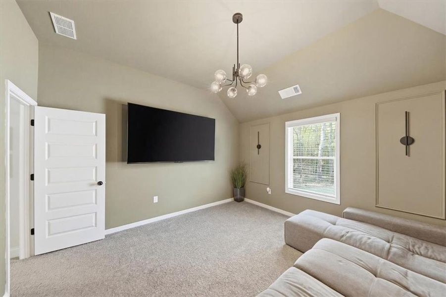 Spacious, unfurnished interior of a new home in Nine Oaks, Locust Grove (Image 23).