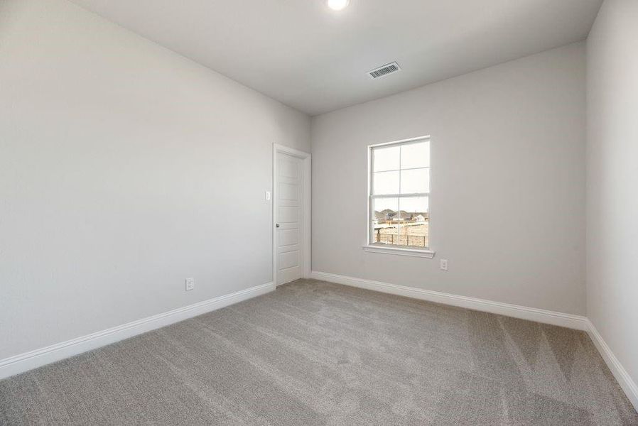 Spacious, unfurnished interior of a new home in Arbors at Legacy Hills, Celina (Image 16).