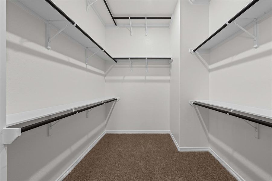 Spacious, unfurnished interior of a new home in , Lorena (Image 21).