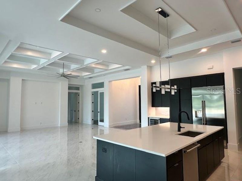 Furnished interior view inside a new home in , Montverde (Image 9).