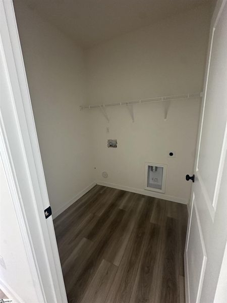 Spacious, unfurnished interior of a new home in Shiloh Trail, Wellford (Image 19). Spacious, unfurnished interior of a new home in Shiloh Trail, Wellford (Image 19).