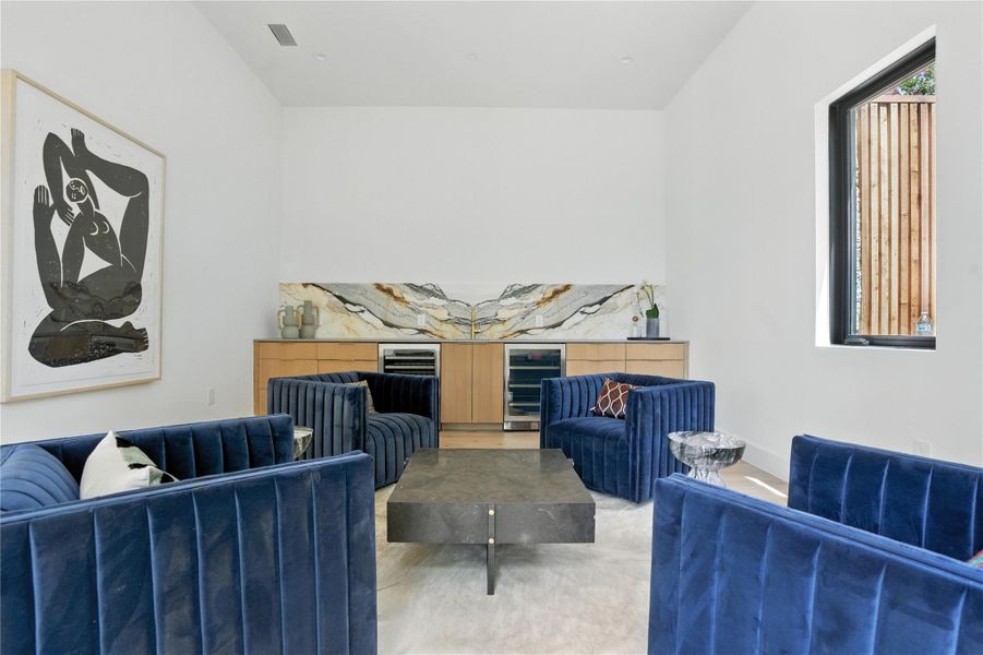 Bonus Space, perfect wine or whiskey lounge. Bonus Space, perfect wine or whiskey lounge.