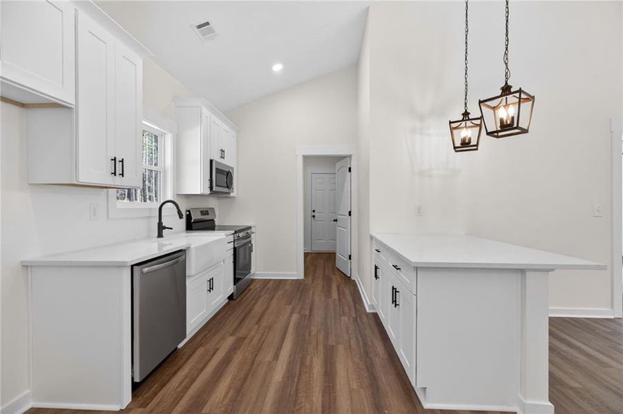 Furnished interior view inside a new home in , Cedartown (Image 10).