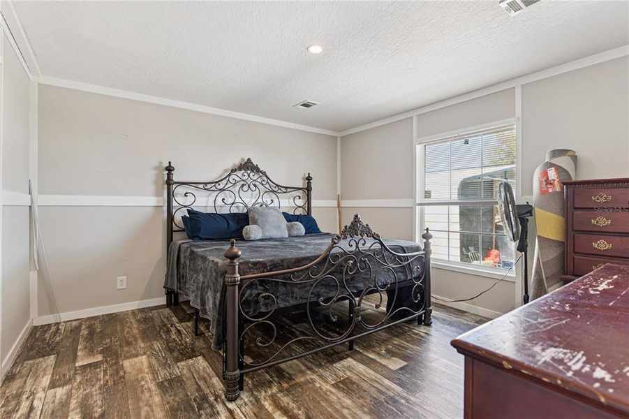 Furnished interior view inside a new home in , Lake Wales (Image 6).