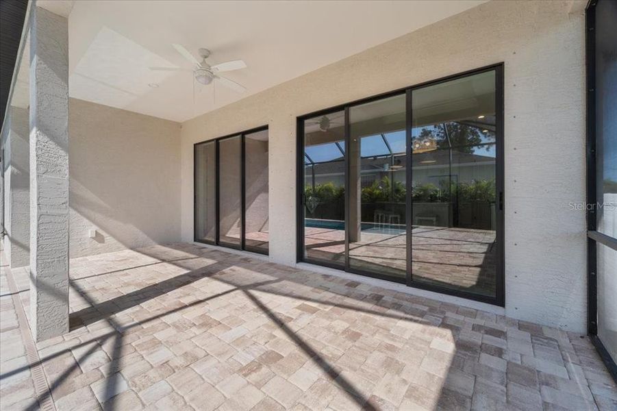 Exterior details and patio area of a home in , Port Charlotte (Image 4).