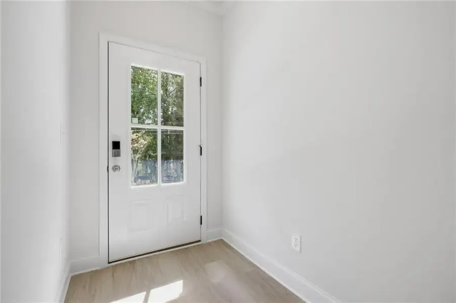 Spacious, unfurnished interior of a new home in , Mableton (Image 16). Spacious, unfurnished interior of a new home in , Mableton (Image 16).