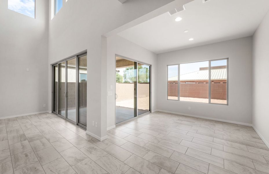 Spacious, unfurnished interior of a new home in Legado West, Queen Creek (Image 25).