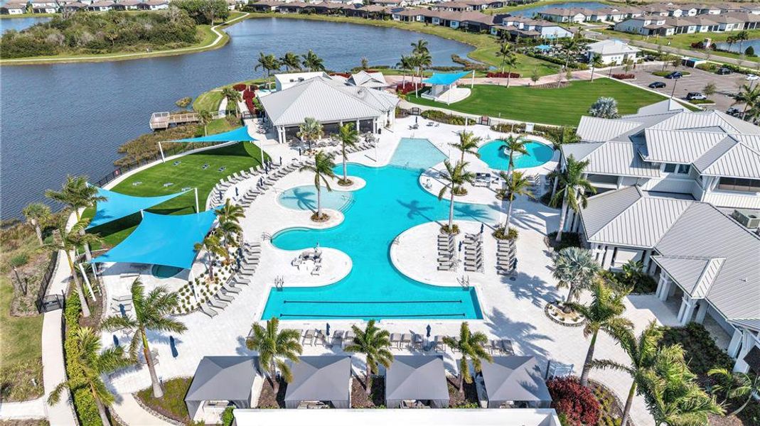 Community amenities in , Parrish (Image 72).