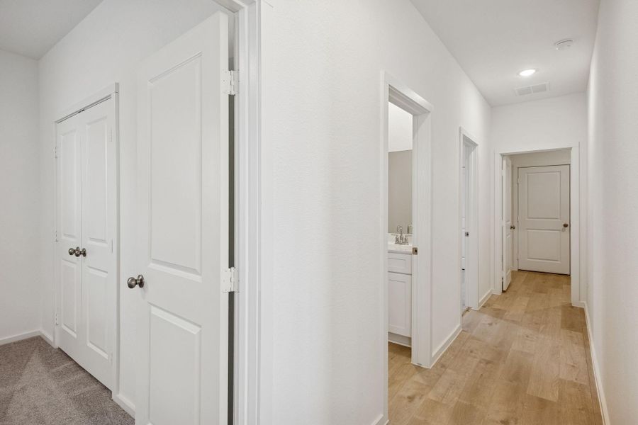 MODEL HOME images may NOT be consistent with the finished product.