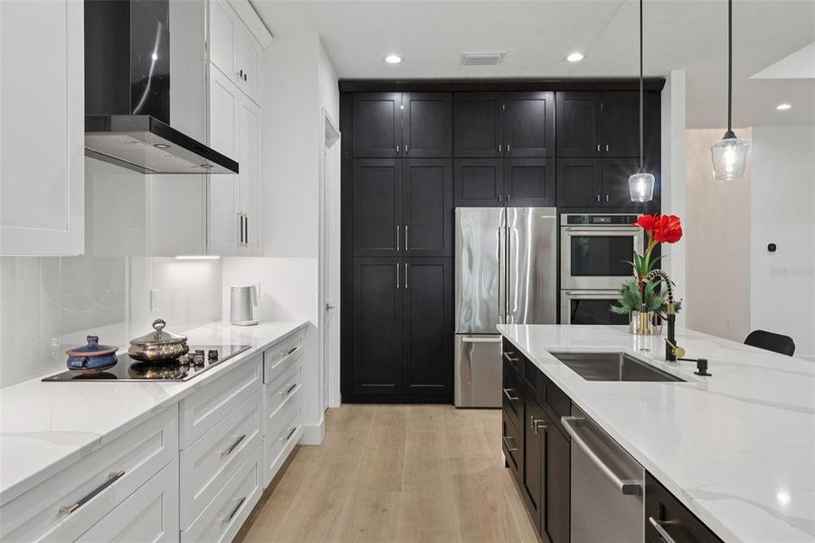 Furnished interior view inside a new home in , St. Cloud (Image 47).
