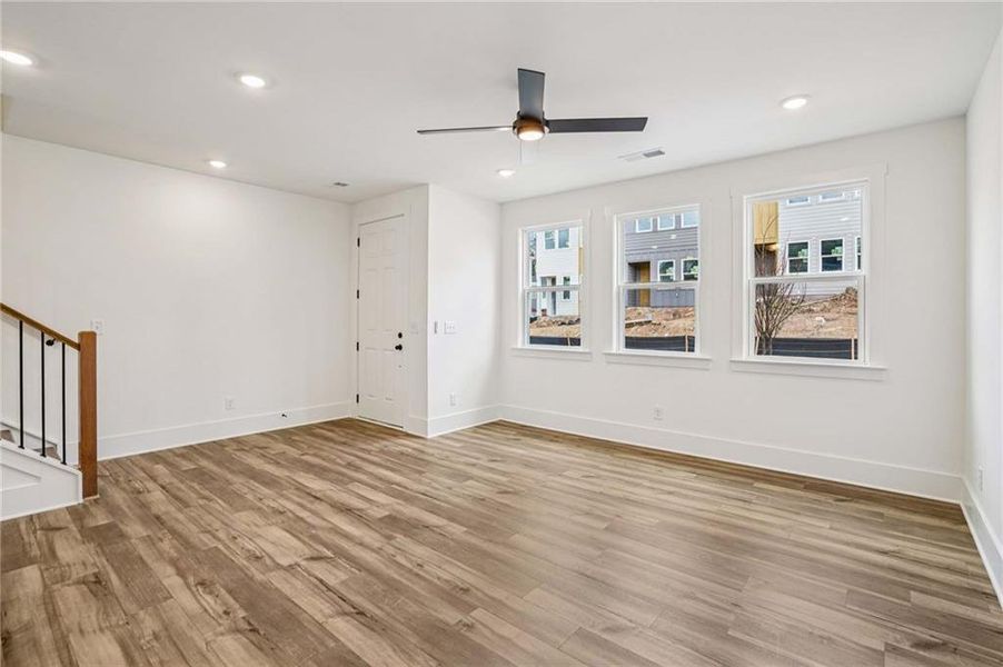 Spacious, unfurnished interior of a new home in Park Vue, Atlanta (Image 38).