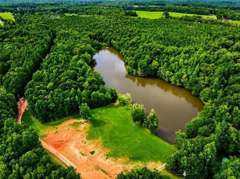 Natural landscape and outdoor views near Canterbury Villas in Carrollton (Image 40).