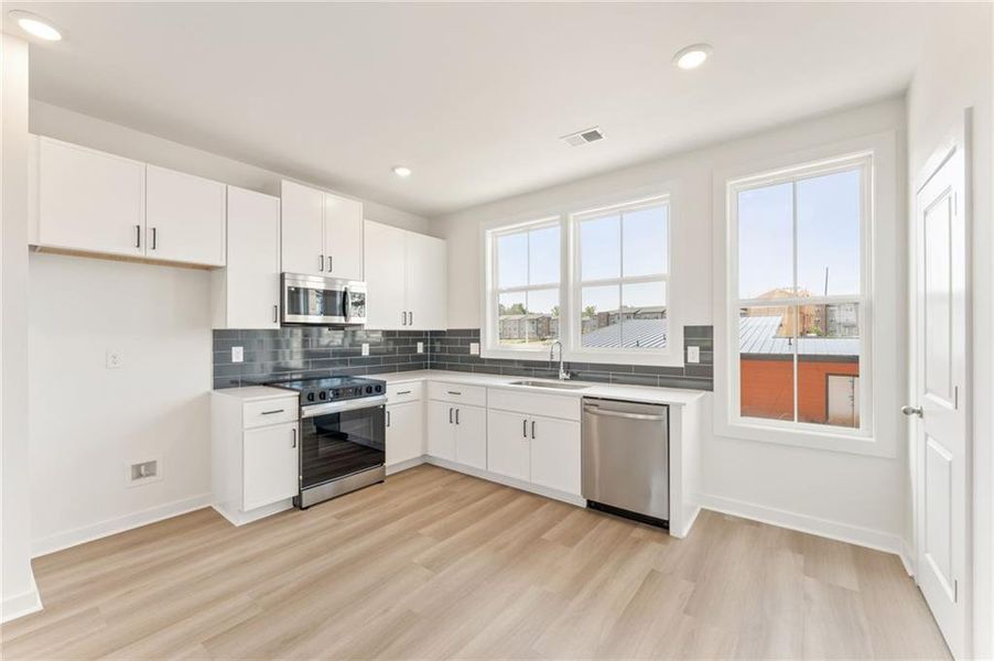 Furnished interior view inside a new home in Array, Atlanta (Image 6).