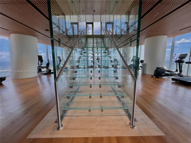 Image 32 of a home in .