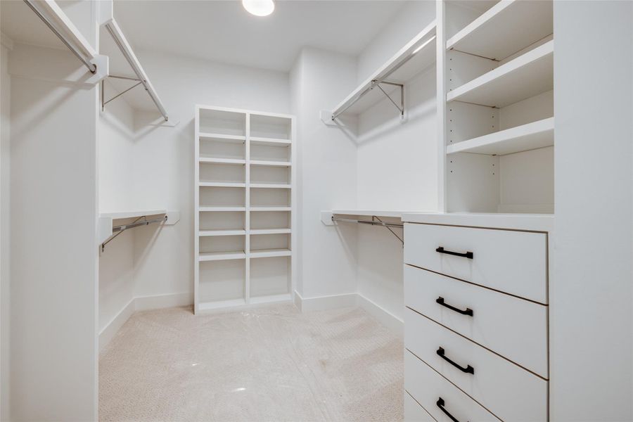 Image 35 of a home in .