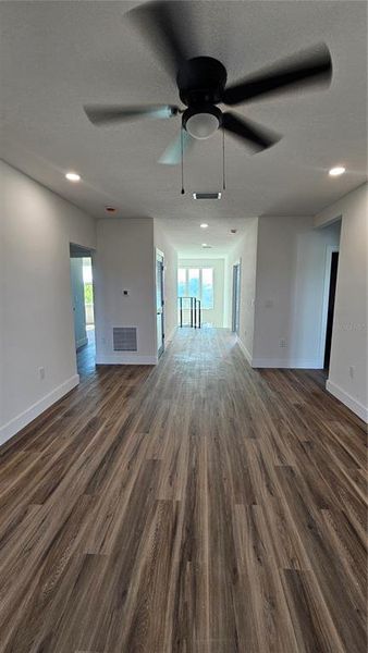 Spacious, unfurnished interior of a new home in , Port Charlotte (Image 34).