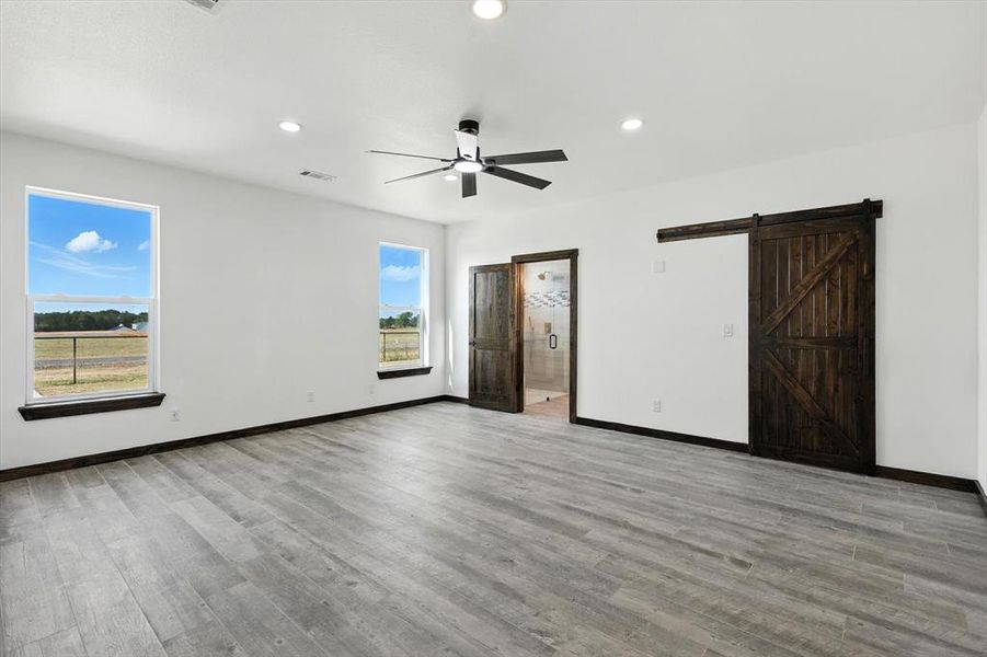 Spacious, unfurnished interior of a new home in , Whitesboro (Image 17). Spacious, unfurnished interior of a new home in , Whitesboro (Image 17).