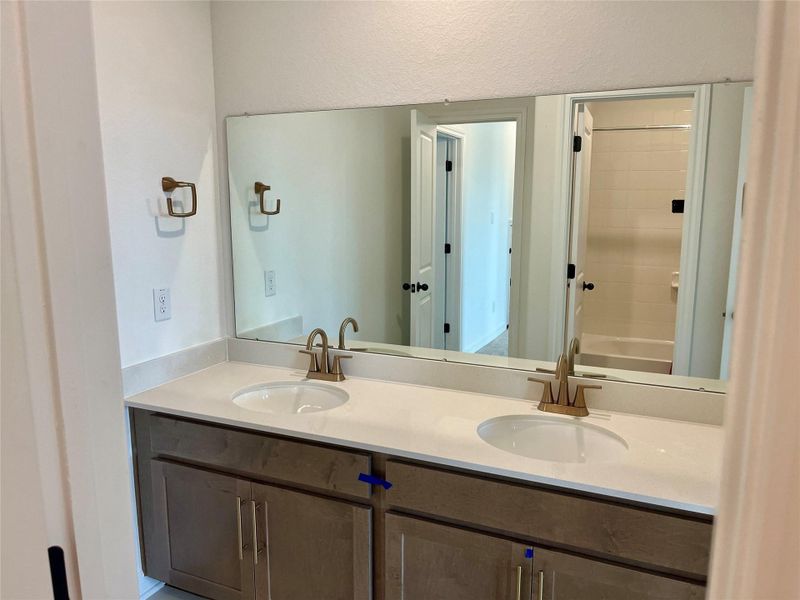 Furnished interior view inside a new home in Oakwood Estates, Waller (Image 11).