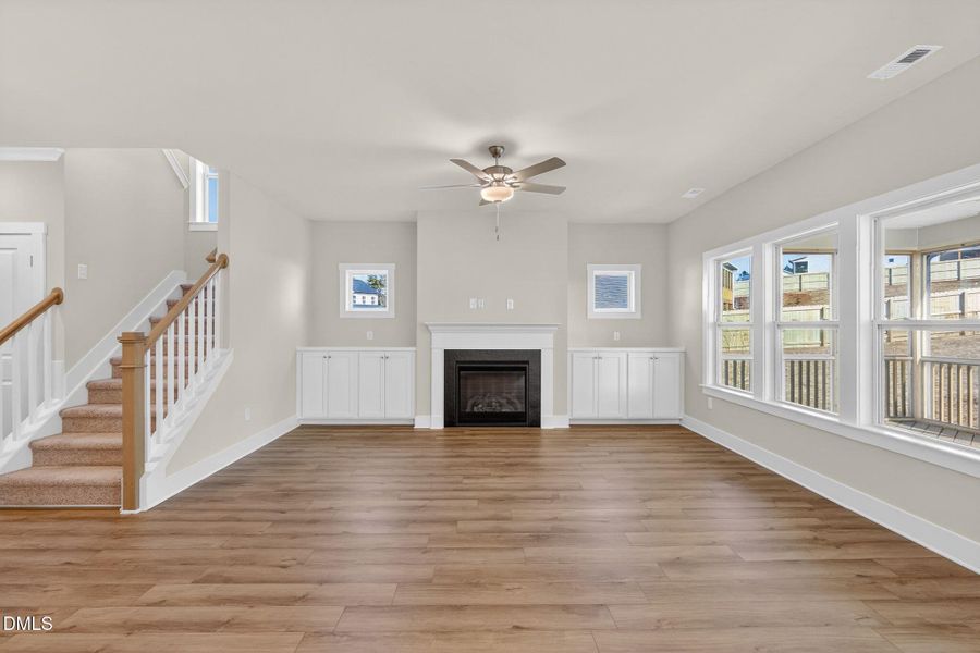 DC 125 Selma French Country-07 DC 125 Selma French Country-07