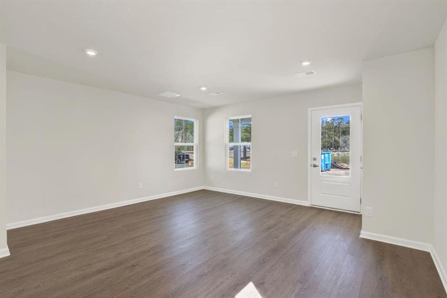 Spacious, unfurnished interior of a new home in Royal Oaks Single-Family Homes, Hardeeville (Image 13).