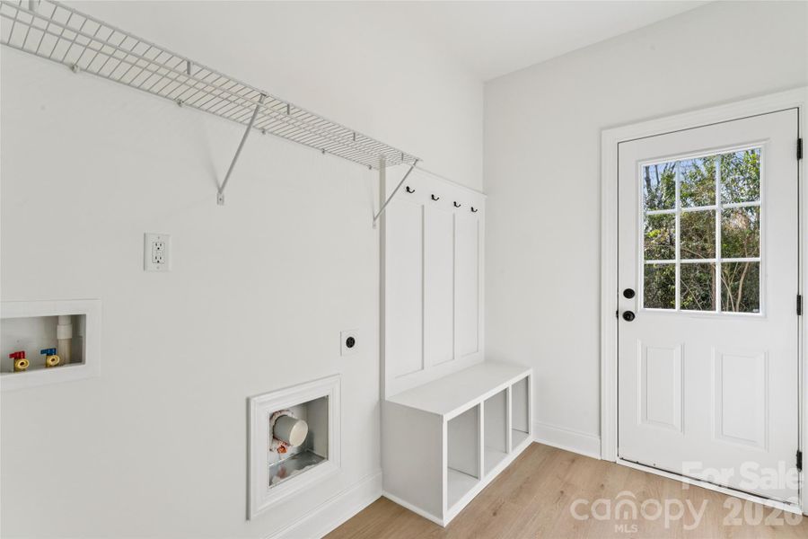 Spacious, unfurnished interior of a new home in , Rock Hill (Image 12).