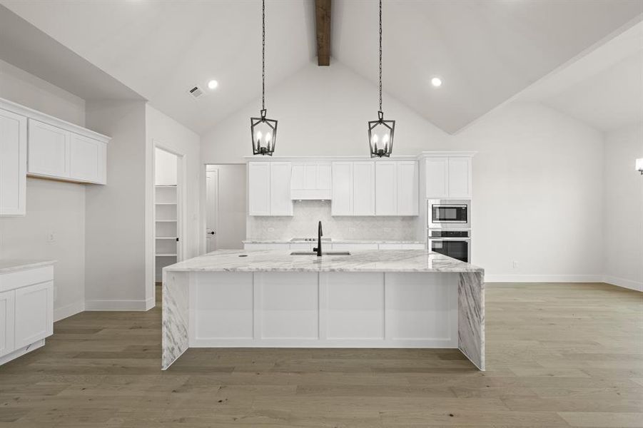 Furnished interior view inside a new home in Windmill Creeks, Weatherford (Image 4).