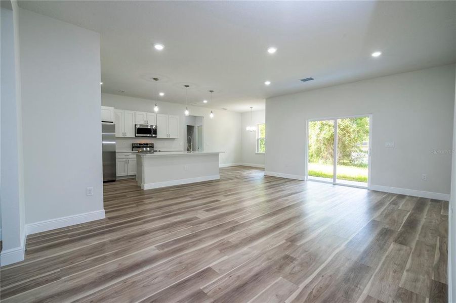 Spacious, unfurnished interior of a new home in , Ocala (Image 80).