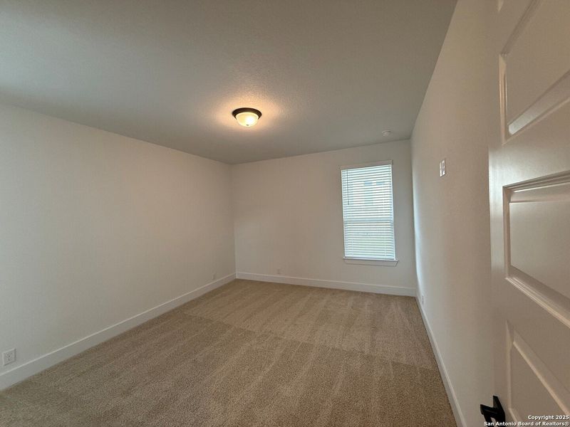 Spacious, unfurnished interior of a new home in Mesa Western, Cibolo (Image 21). Spacious, unfurnished interior of a new home in Mesa Western, Cibolo (Image 21).