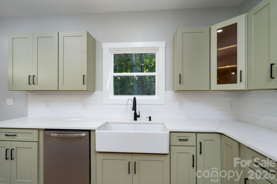 Furnished interior view inside a new home in , Dallas (Image 9).