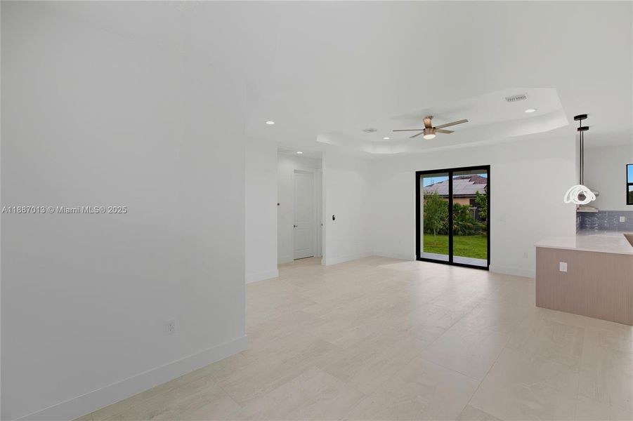 Spacious, unfurnished interior of a new home in , Cape Coral (Image 21). Spacious, unfurnished interior of a new home in , Cape Coral (Image 21).