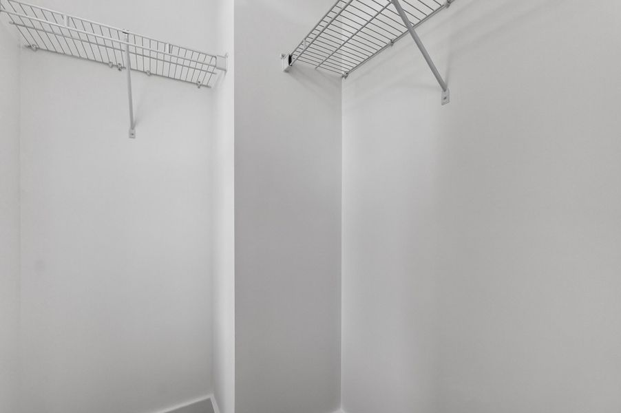 Spacious, unfurnished interior of a new home in , Summerville (Image 26).